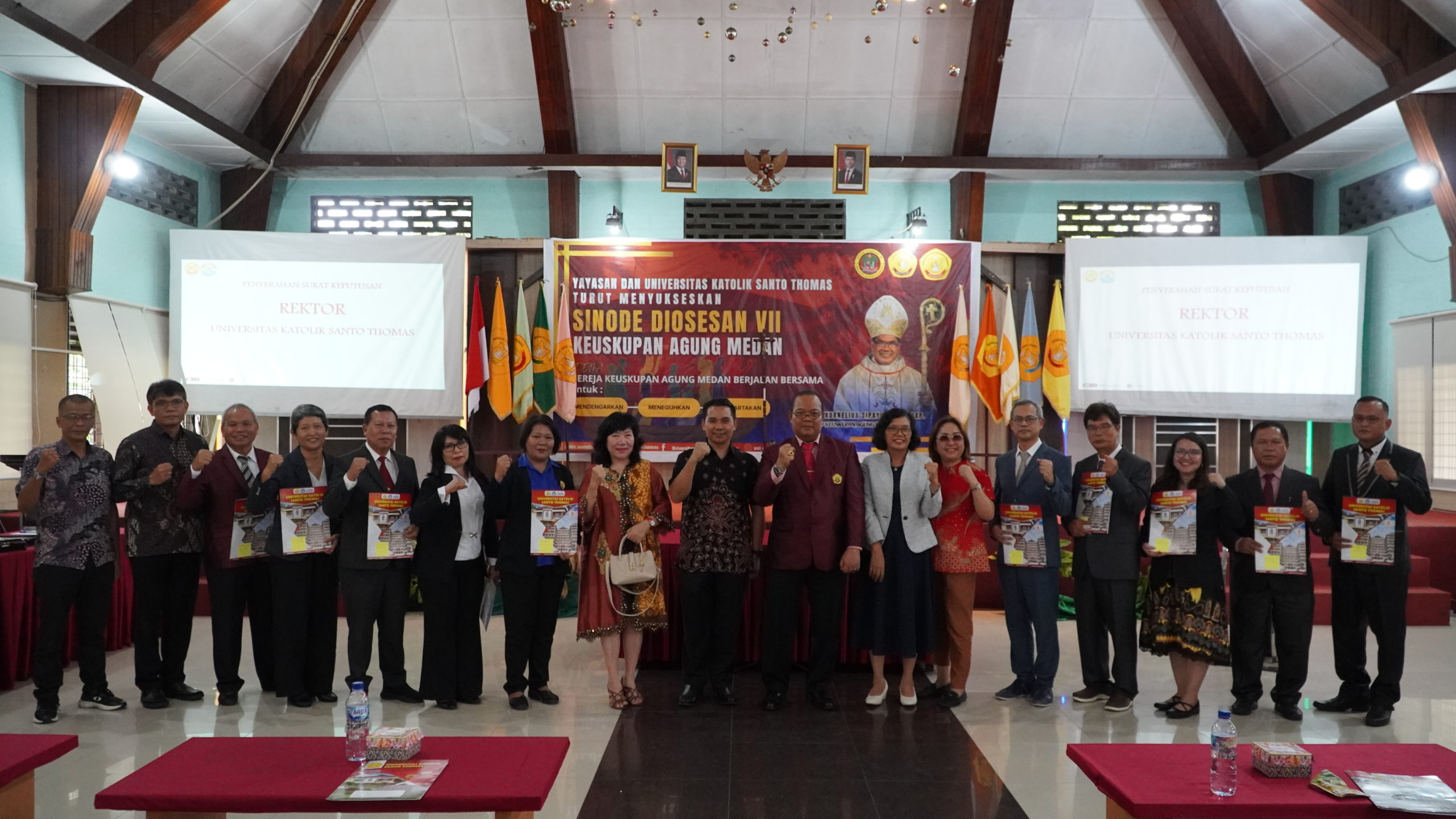 Pelantikan Dekan Dan Wakil Dekan Universitas Katolik Santo Thomas Periode 2026–2030